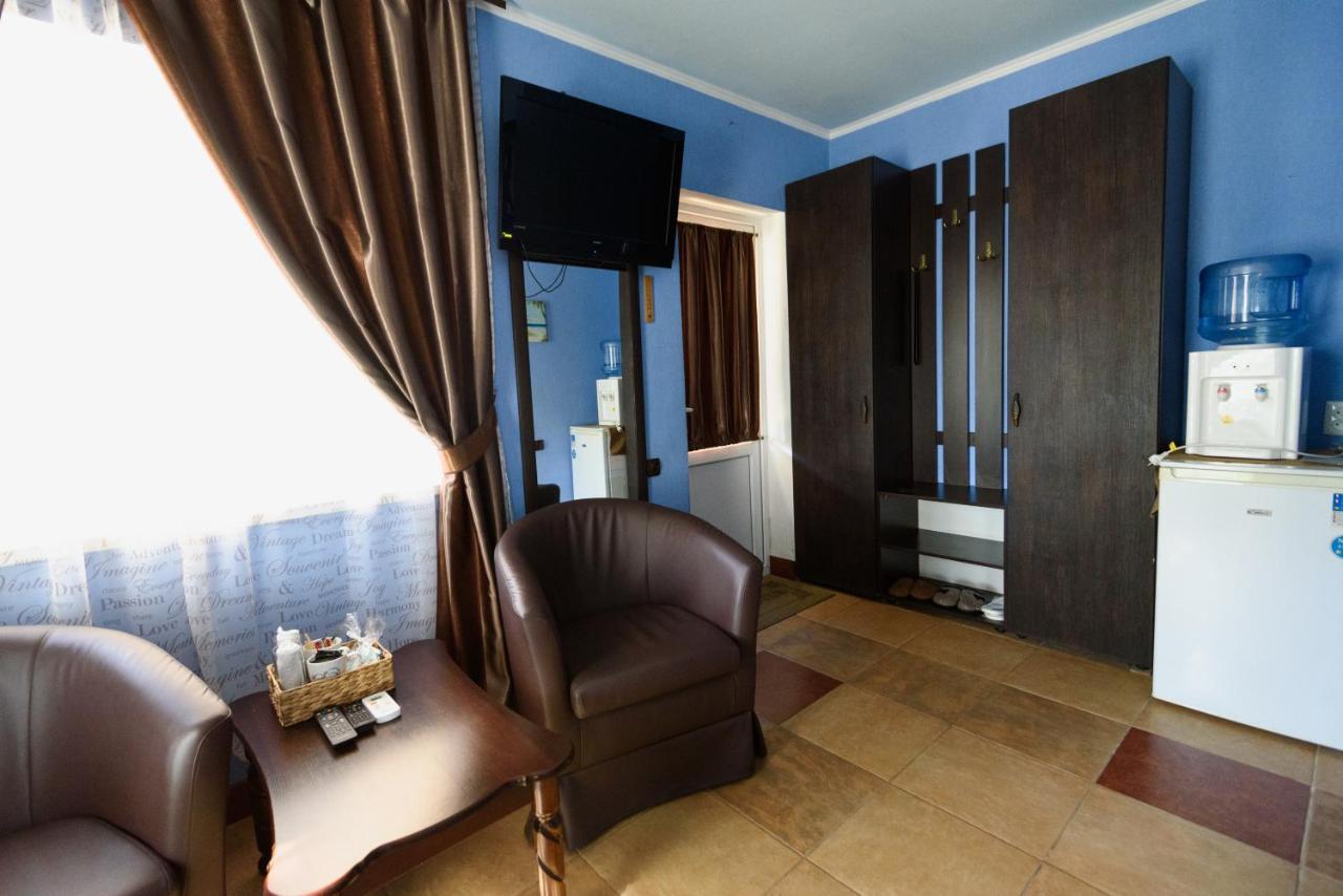 Maiami Hotel Nikopol' Ngoại thất bức ảnh