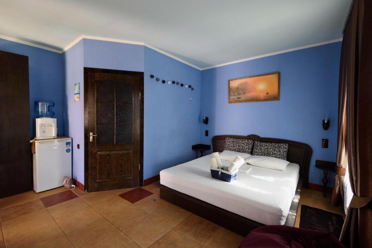 Maiami Hotel Nikopol' Ngoại thất bức ảnh